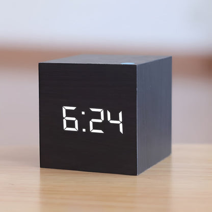 Wood Cube Alarm Clock – LED display, temperature, USB or battery