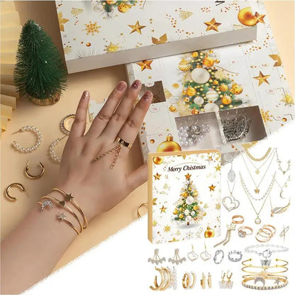 Jewellery Advent Calendar – necklaces and rings, something new each day