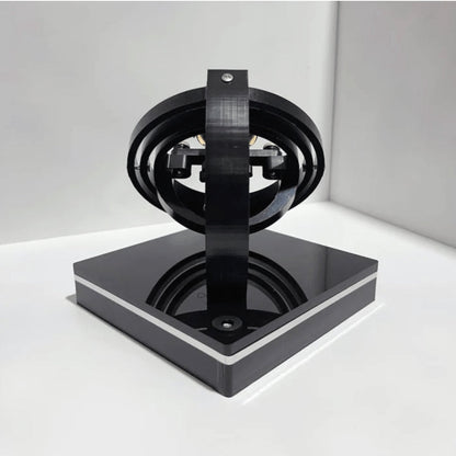 Watch Winder – rotating gyroscope frame, single watch, gloss black base