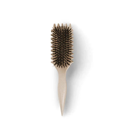 Curl Brush – defines and separates curls, flexible bristles, tail handle