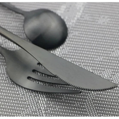 30-Piece Cutlery Set