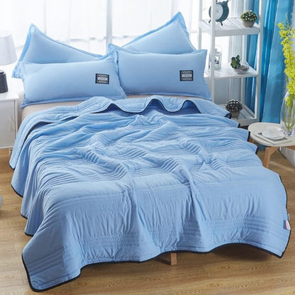 Cooling Blanket – soft, lightweight, heat-absorbing