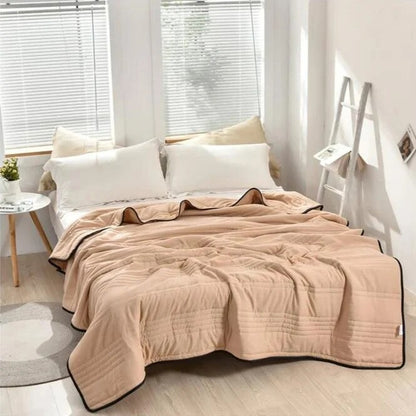 Cooling Blanket – soft, lightweight, heat-absorbing