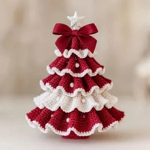 Crochet Christmas Tree Kit – yarn, beads, ribbon, instructions