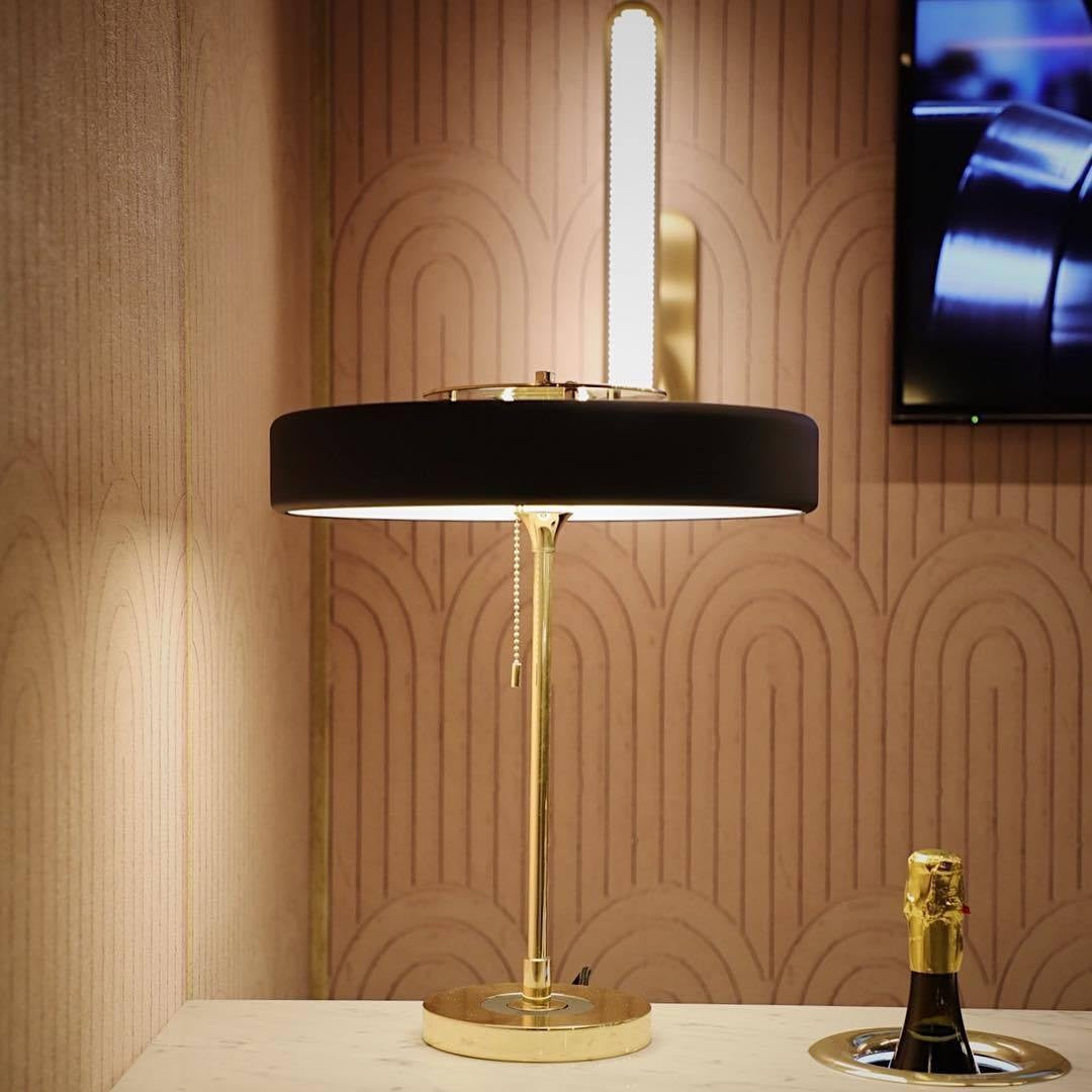 Disc Table Lamp