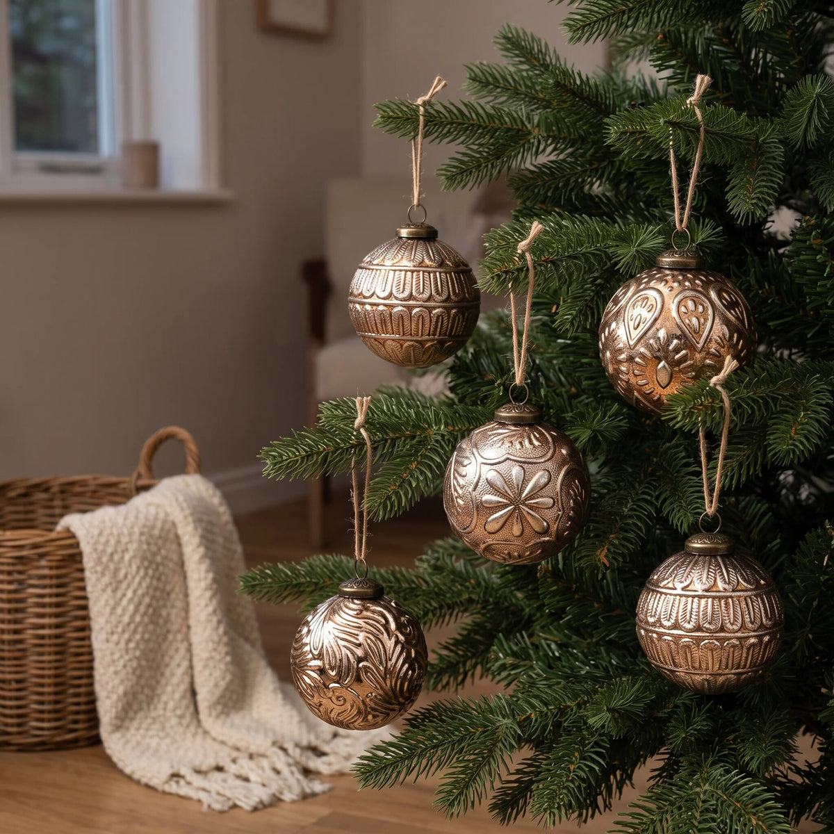 Embossed Christmas Baubles – set of 12, classical style