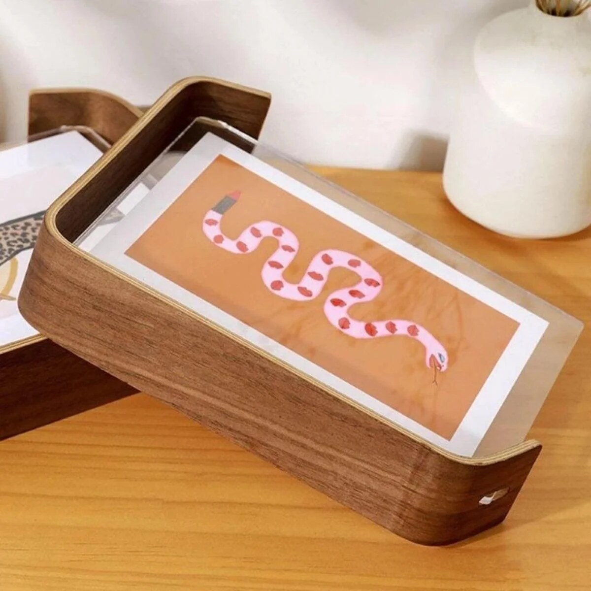 Floating Photo Frame – two-sided display, wood base