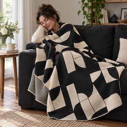 Monochrome Geometric Throw Blanket – retro design, microfibre blend