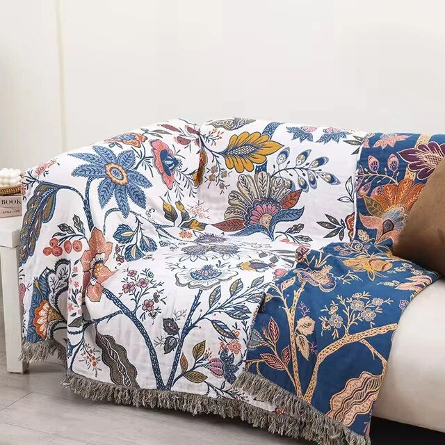 Rustic Floral Throw – cotton jacquard, reversible, with tassels