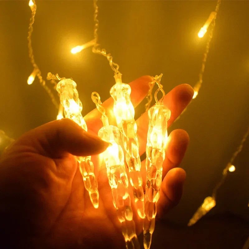 Snowflake or Icicle Curtain Lights