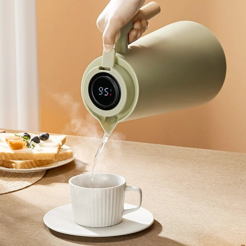 Thermal Jug with Temperature Display